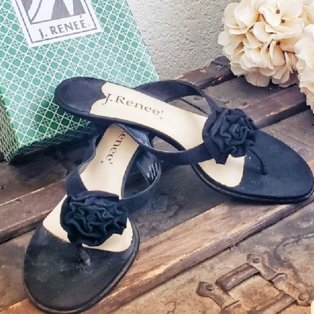 Vintage J. Renee Mandy Black Suede Kitten Heels 9M